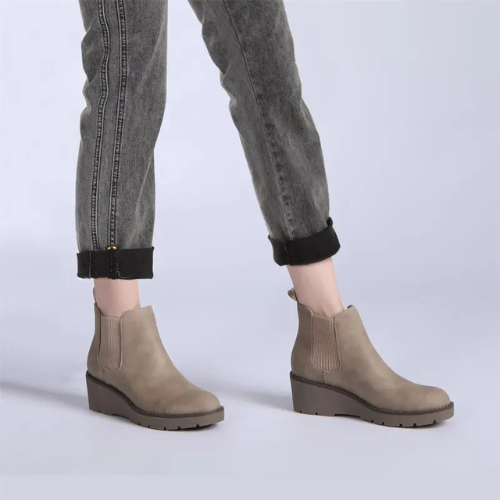 BOTAS CON PLATAFORMA ELÁSTICA Y SUELA ANTIDESLIZANTE CON CUÑA SIN CORDONES DE INVIERNO PARA MUJER
