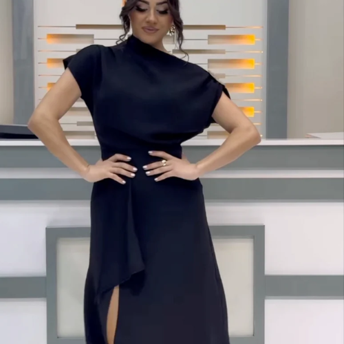 VESTIDO SUELTO CON MANGAS CORTAS